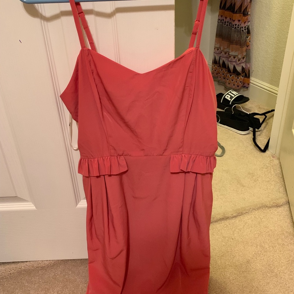 Dress - Picture 3 of 5